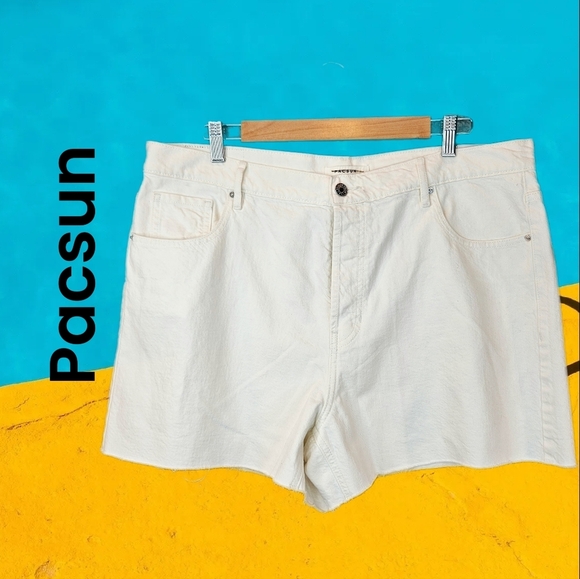 Pacsun Women's Off White Vintage Cut Off Denim Short Sz 32 Button Fly All Cotton - Picture 1 of 13